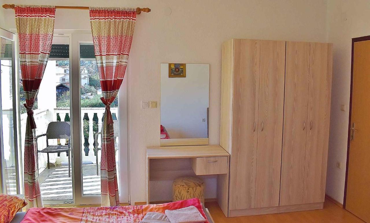 Apartment In Lopar/Insel Rab 17739 Dış mekan fotoğraf
