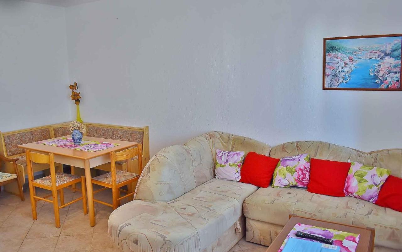 Apartment In Lopar/Insel Rab 17739 Dış mekan fotoğraf