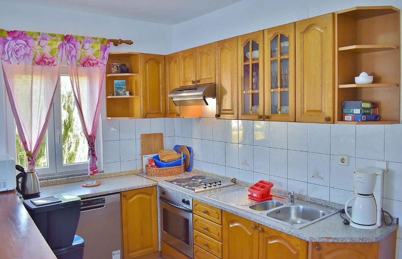 Apartment In Lopar/Insel Rab 17739 Dış mekan fotoğraf