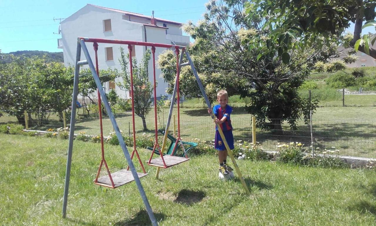 Apartment In Lopar/Insel Rab 17739 Dış mekan fotoğraf